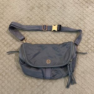 Lululemon Good Fortune Bag